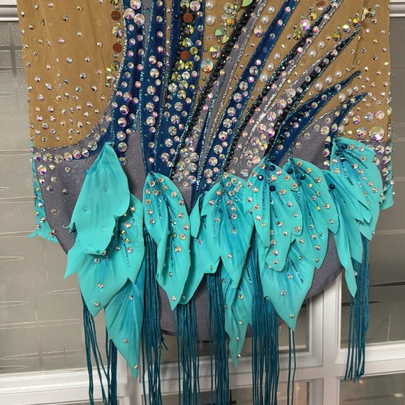 Rhythmic Gymnastics leotard. Size 11-13 y.o. - Picture 5 of 8